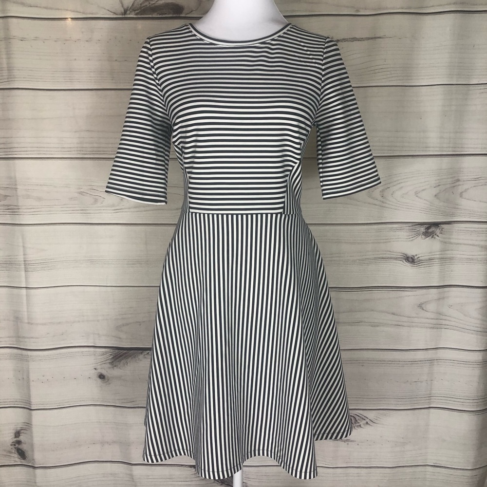 Apt 9 Fit and flare striped dress